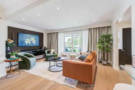 3 Burin Court Toronto ON M9C 4Y3