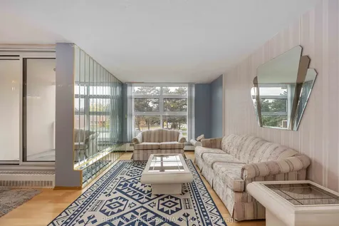 345 Driftwood Avenue Toronto ON M3N 2P4