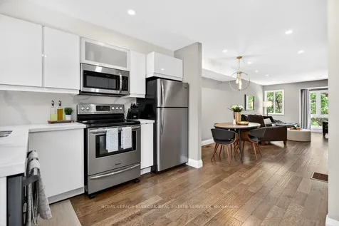 895 Maple Avenue Burlington ON L7S 2H7