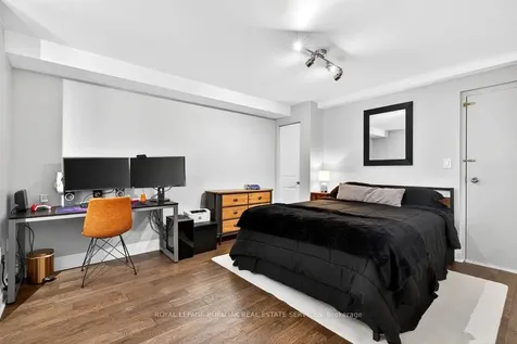 895 Maple Avenue Burlington ON L7S 2H7