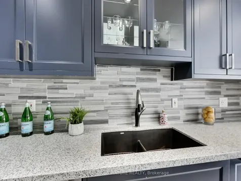 55 Cameron Avenue Toronto ON M6M 1R1