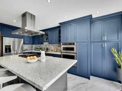 55 Cameron Avenue Toronto ON M6M 1R1