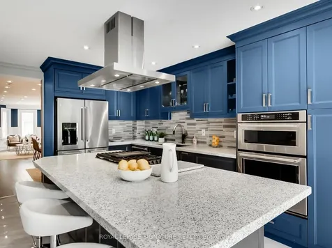 55 Cameron Avenue Toronto ON M6M 1R1