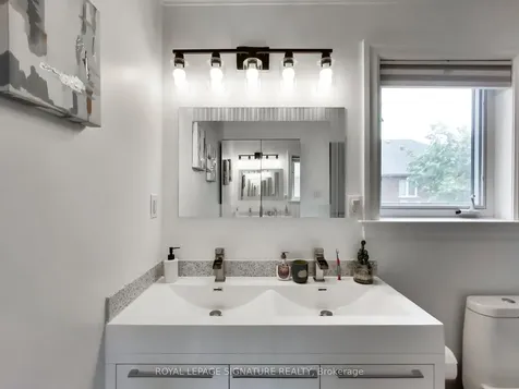 55 Cameron Avenue Toronto ON M6M 1R1