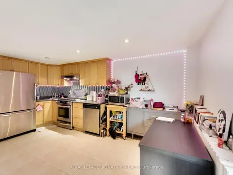 55 Cameron Avenue Toronto ON M6M 1R1