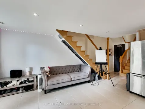 55 Cameron Avenue Toronto ON M6M 1R1