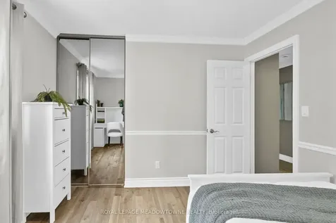 105 Laurier Avenue Milton ON L9T 4X4
