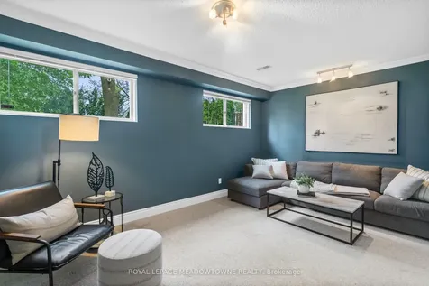 105 Laurier Avenue Milton ON L9T 4X4