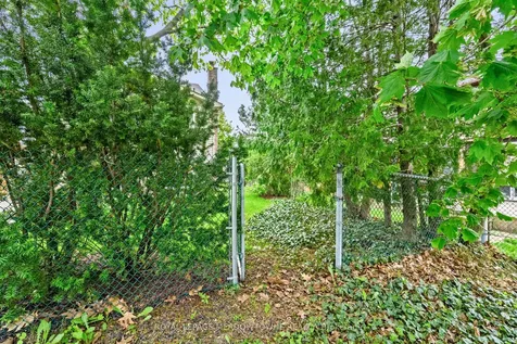 105 Laurier Avenue Milton ON L9T 4X4