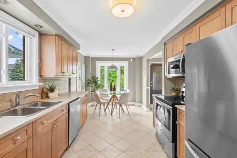 105 Laurier Avenue Milton ON L9T 4X4