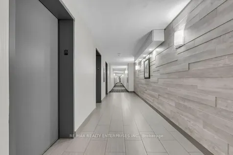 145 Hillcrest Avenue Mississauga ON L5B 3Z1