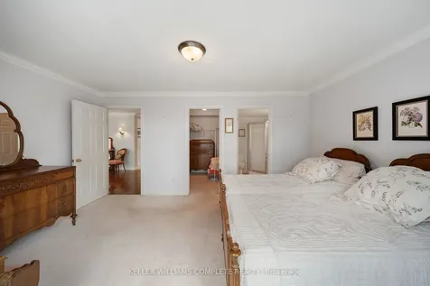1272 Ontario Street Burlington ON L7S 2L8