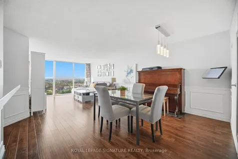 25 Trailwood Drive Mississauga ON L4Z 3K9