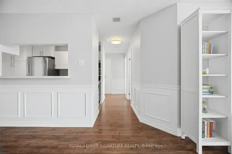 25 Trailwood Drive Mississauga ON L4Z 3K9