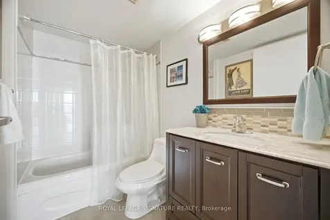 25 Trailwood Drive Mississauga ON L4Z 3K9