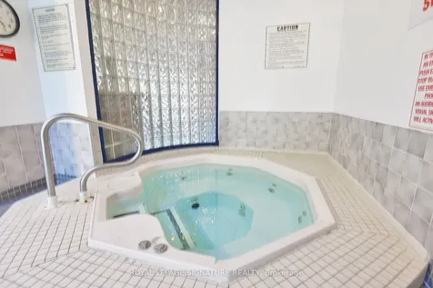 25 Trailwood Drive Mississauga ON L4Z 3K9