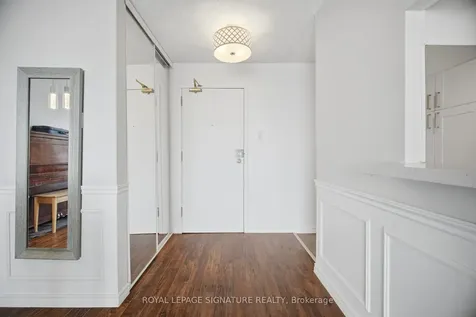 25 Trailwood Drive Mississauga ON L4Z 3K9