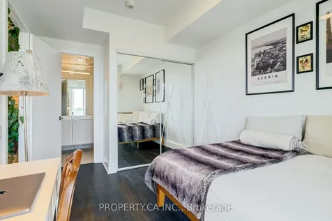 20 Brin Drive Toronto ON M8X 1Y6