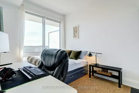 20 Brin Drive Toronto ON M8X 1Y6