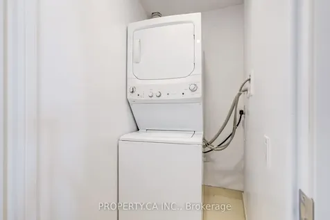 20 Brin Drive Toronto ON M8X 1Y6