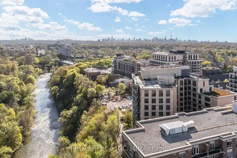 20 Brin Drive Toronto ON M8X 1Y6