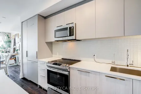 20 Brin Drive Toronto ON M8X 1Y6