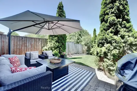 2009 Erika Court Oakville ON L6M 4R4