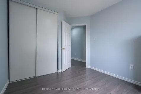 52 Brower Court Brampton ON L6Z 4S6