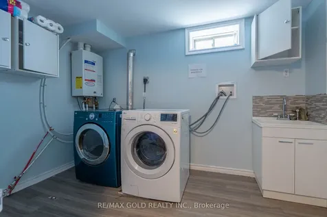 52 Brower Court Brampton ON L6Z 4S6