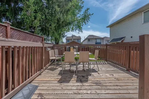 52 Brower Court Brampton ON L6Z 4S6