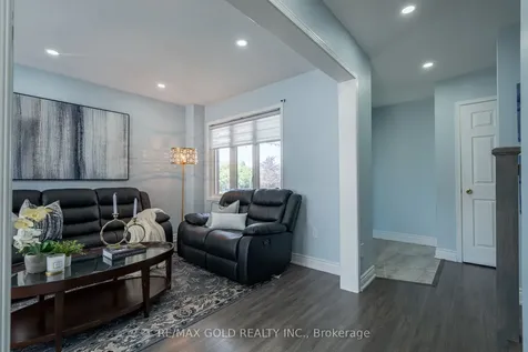 52 Brower Court Brampton ON L6Z 4S6