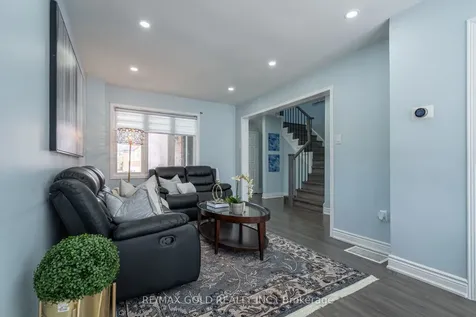52 Brower Court Brampton ON L6Z 4S6