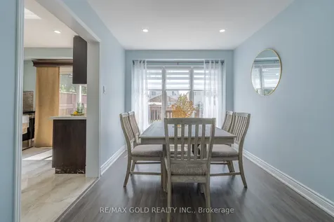 52 Brower Court Brampton ON L6Z 4S6