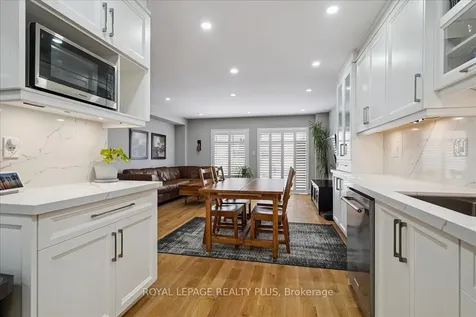 5300 Palmetto Place Mississauga ON L5M 0C7