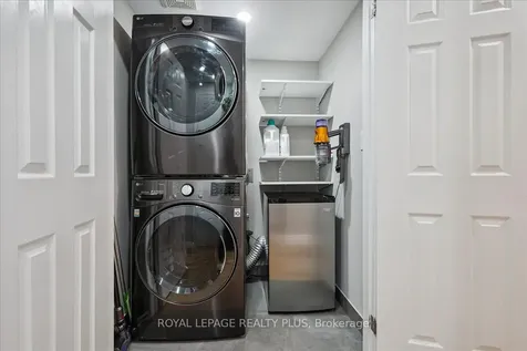 5300 Palmetto Place Mississauga ON L5M 0C7