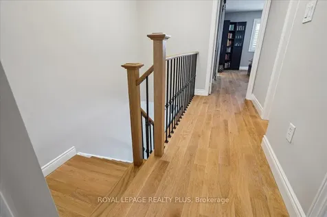 5300 Palmetto Place Mississauga ON L5M 0C7