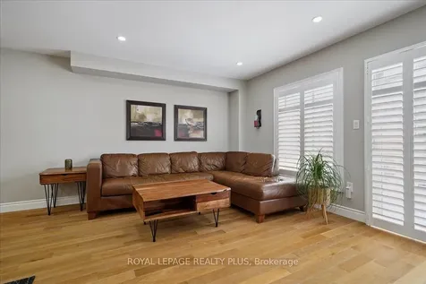 5300 Palmetto Place Mississauga ON L5M 0C7