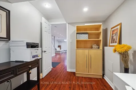 5300 Palmetto Place Mississauga ON L5M 0C7