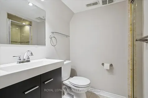 5300 Palmetto Place Mississauga ON L5M 0C7