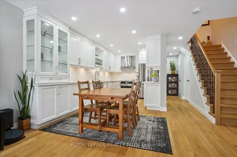 5300 Palmetto Place Mississauga ON L5M 0C7