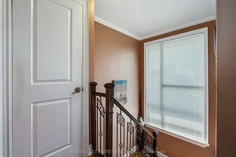 2 George Anderson Court Toronto ON M6M 2Z4