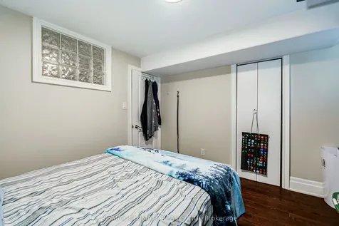 2 George Anderson Court Toronto ON M6M 2Z4