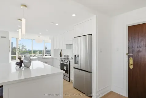 1320 Islington Avenue Toronto ON M9A 5C6