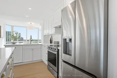 1320 Islington Avenue Toronto ON M9A 5C6