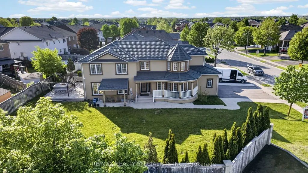 2 Fletchers Creek Boulevard Brampton ON L6X 4R6