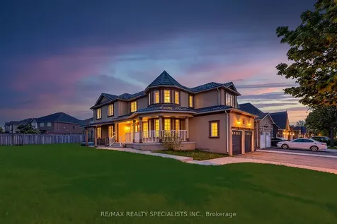 2 Fletchers Creek Boulevard Brampton ON L6X 4R6