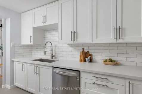 61 Richview Road Toronto ON M9A 4M8