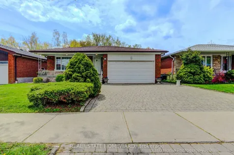 42 Annabelle Drive Toronto ON M9V 3B6