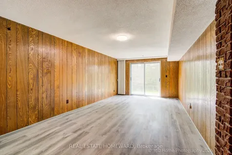 42 Annabelle Drive Toronto ON M9V 3B6