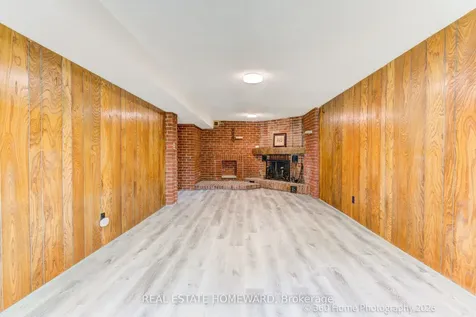 42 Annabelle Drive Toronto ON M9V 3B6